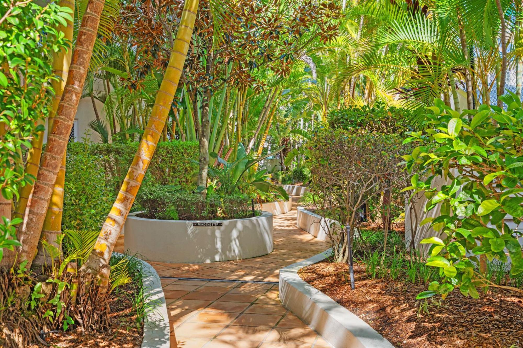 Surf Parade Aparthotel